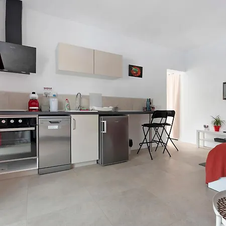 Apartment Fantastico 1 - *